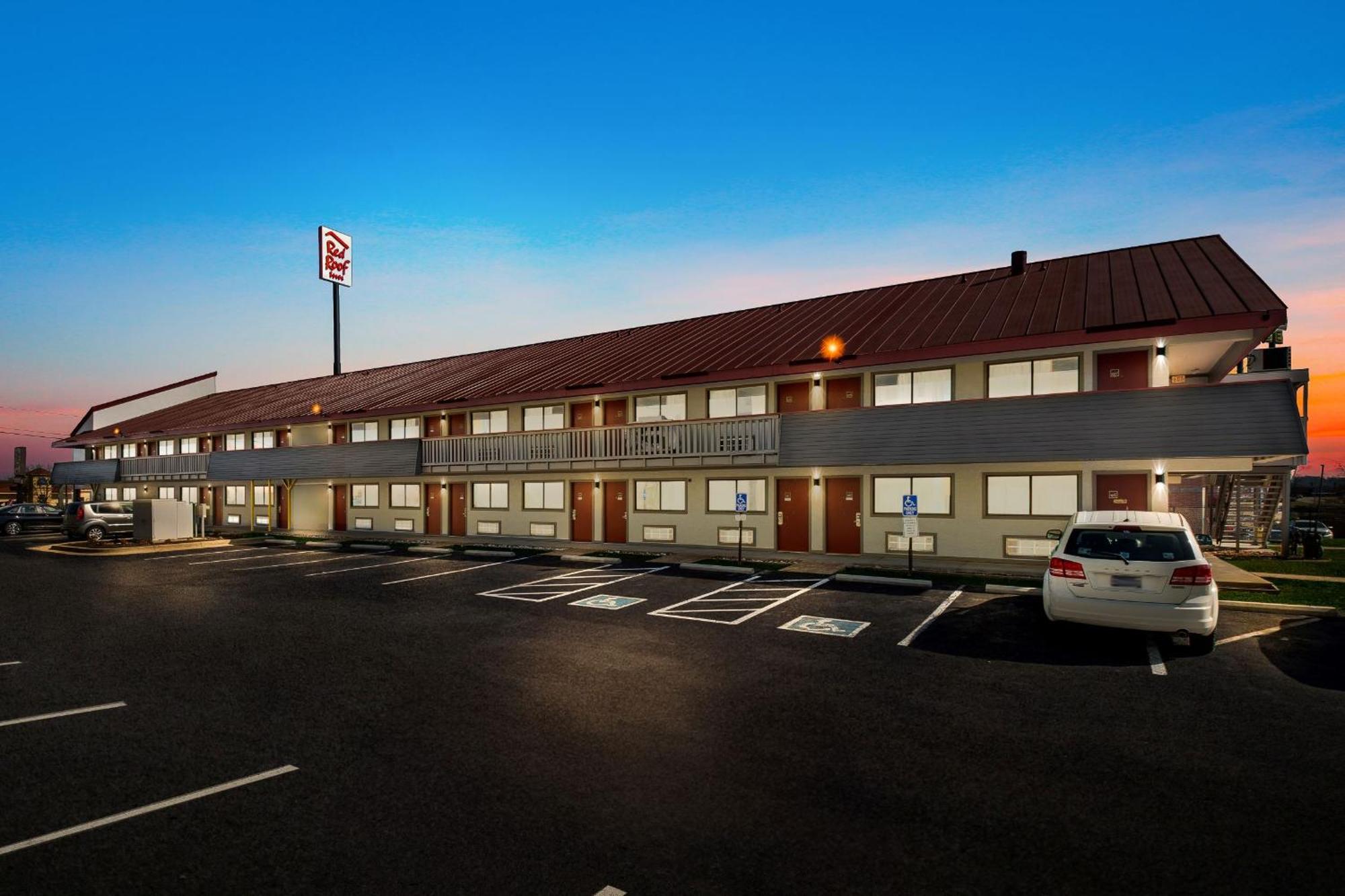 Red Roof Inn Chattanooga - Hamilton Place Экстерьер фото